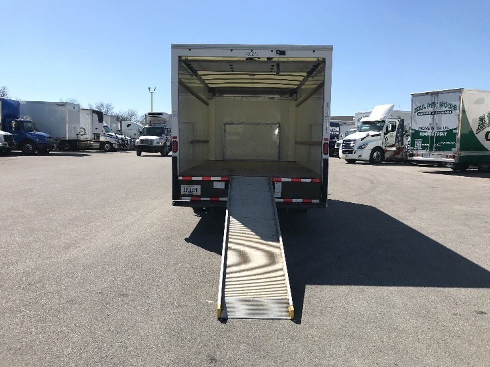 Light Duty Box Truck-Light and Medium Duty Trucks-Ford-2022-E350-Evansville-IN-98,897\n\t\tmiles-$ 30,000 - Image 9