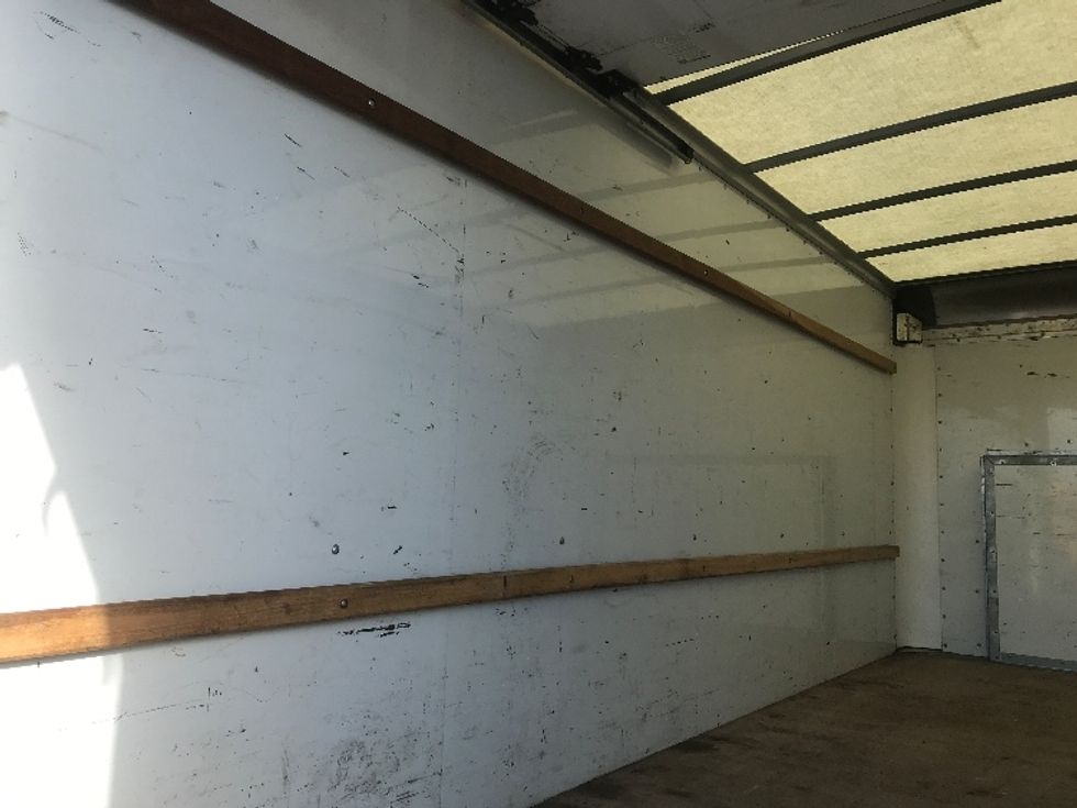 Light Duty Box Truck-Light and Medium Duty Trucks-Ford-2022-E350-Everett-WA-109,786\n\t\tmiles-$ 25,250 - Image 11