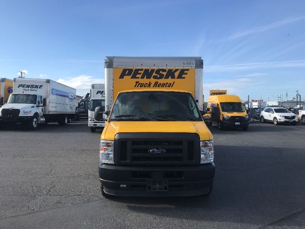 Light Duty Box Truck-Light and Medium Duty Trucks-Ford-2022-E350-Everett-WA-109,786\n\t\tmiles-$ 25,250 - Image 2