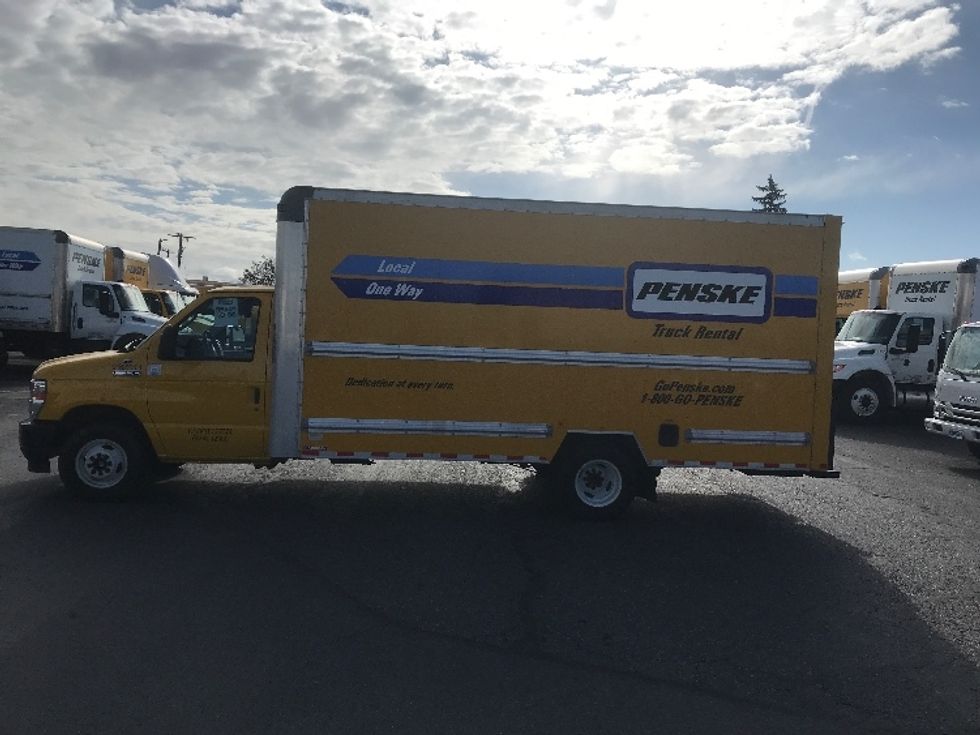 Light Duty Box Truck-Light and Medium Duty Trucks-Ford-2022-E350-Everett-WA-109,786\n\t\tmiles-$ 25,250 - Image 4
