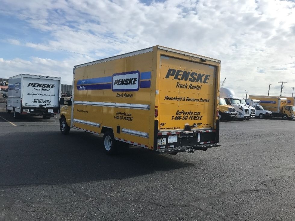 Light Duty Box Truck-Light and Medium Duty Trucks-Ford-2022-E350-Everett-WA-109,786\n\t\tmiles-$ 25,250 - Image 6