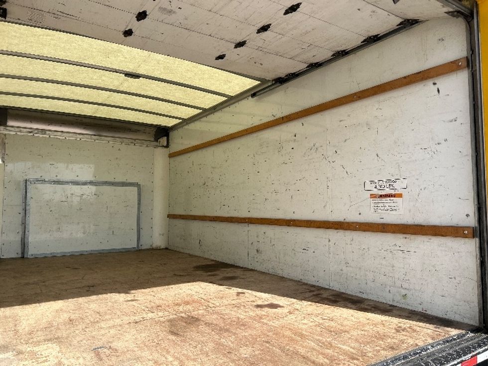 Light Duty Box Truck-Light and Medium Duty Trucks-Ford-2022-E350-Everett-WA-163,936\n\t\tmiles-$ 16,750 - Image 12