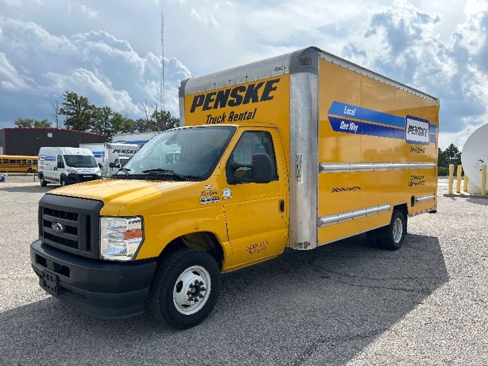 Light Duty Box Truck-Light and Medium Duty Trucks-Ford-2022-E350-Everett-WA-163,936\n\t\tmiles-$ 16,750 - Image 3