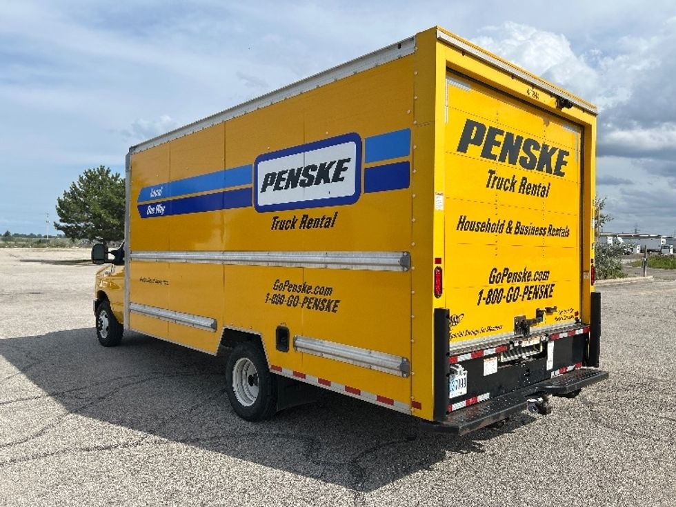 Light Duty Box Truck-Light and Medium Duty Trucks-Ford-2022-E350-Everett-WA-163,936\n\t\tmiles-$ 16,750 - Image 6