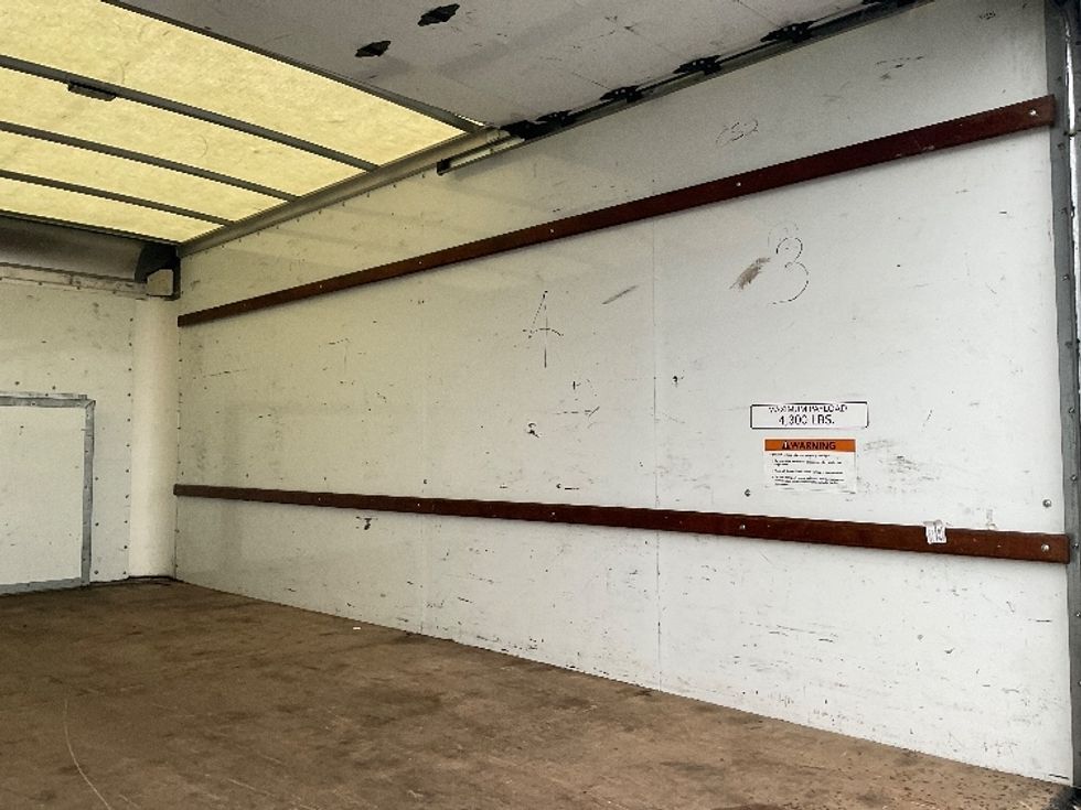 Light Duty Box Truck-Light and Medium Duty Trucks-Ford-2022-E350-Everett-WA-97,052\n\t\tmiles-$ 32,500 - Image 10