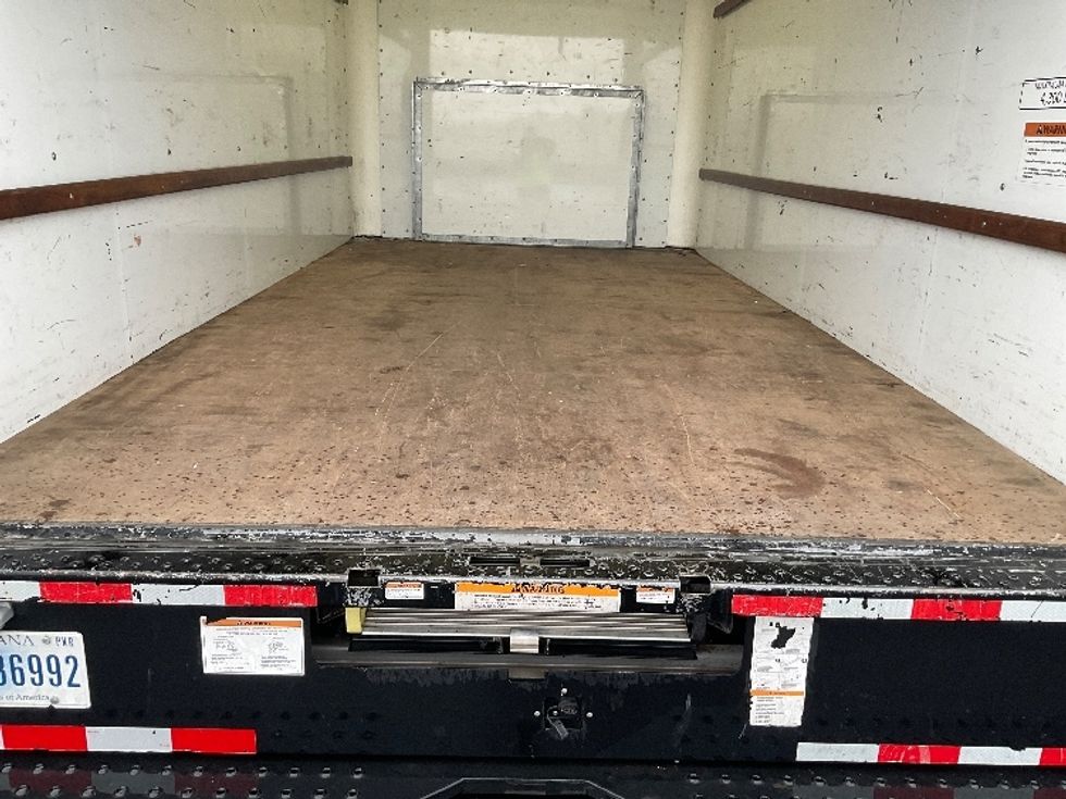 Light Duty Box Truck-Light and Medium Duty Trucks-Ford-2022-E350-Everett-WA-97,052\n\t\tmiles-$ 32,500 - Image 8