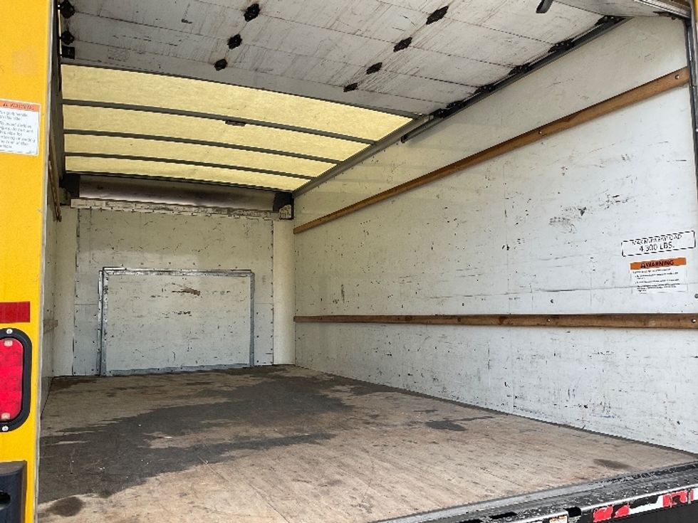 Light Duty Box Truck-Light and Medium Duty Trucks-Ford-2022-E350-Fontana-CA-101,585\n\t\tmiles-$ 27,500 - Image 12