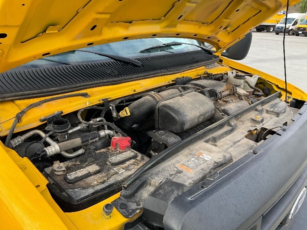 Light Duty Box Truck-Light and Medium Duty Trucks-Ford-2022-E350-Fontana-CA-101,585\n\t\tmiles-$ 27,500 - Image 23