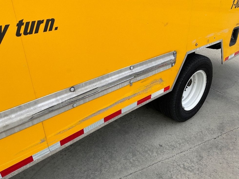 Light Duty Box Truck-Light and Medium Duty Trucks-Ford-2022-E350-Fontana-CA-101,585\n\t\tmiles-$ 27,500 - Image 25