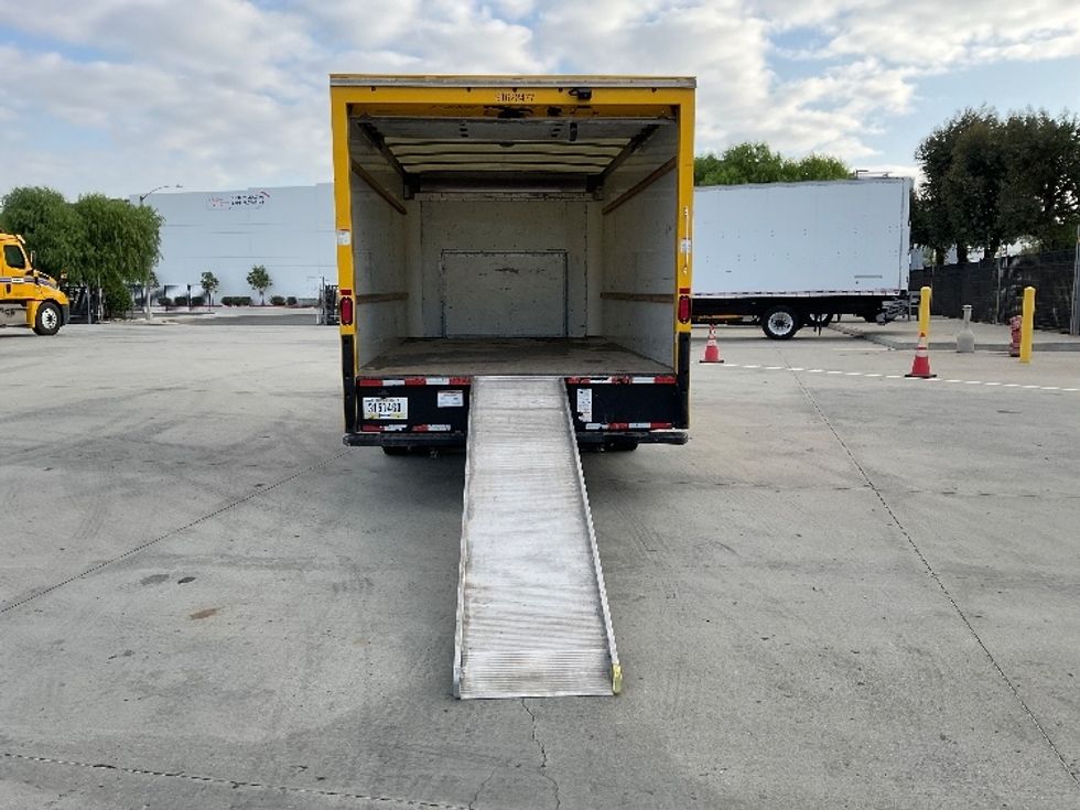 Light Duty Box Truck-Light and Medium Duty Trucks-Ford-2022-E350-Fontana-CA-101,585\n\t\tmiles-$ 27,500 - Image 9