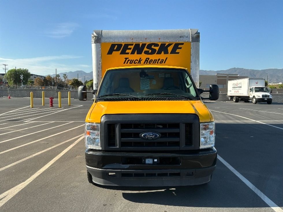 Light Duty Box Truck-Light and Medium Duty Trucks-Ford-2022-E350-Fontana-CA-102,748\n\t\tmiles-$ 27,000 - Image 2