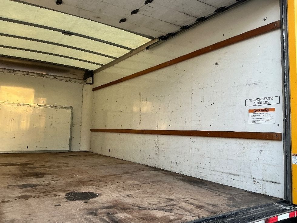 Light Duty Box Truck-Light and Medium Duty Trucks-Ford-2022-E350-Fontana-CA-103,023\n\t\tmiles-$ 28,750 - Image 12