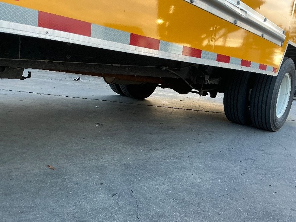 Light Duty Box Truck-Light and Medium Duty Trucks-Ford-2022-E350-Fontana-CA-103,023\n\t\tmiles-$ 28,750 - Image 5