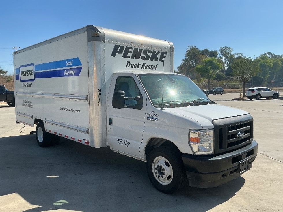Light Duty Box Truck-Light and Medium Duty Trucks-Ford-2022-E350-Fontana-CA-104,503\n\t\tmiles-$ 30,750 - Image 1