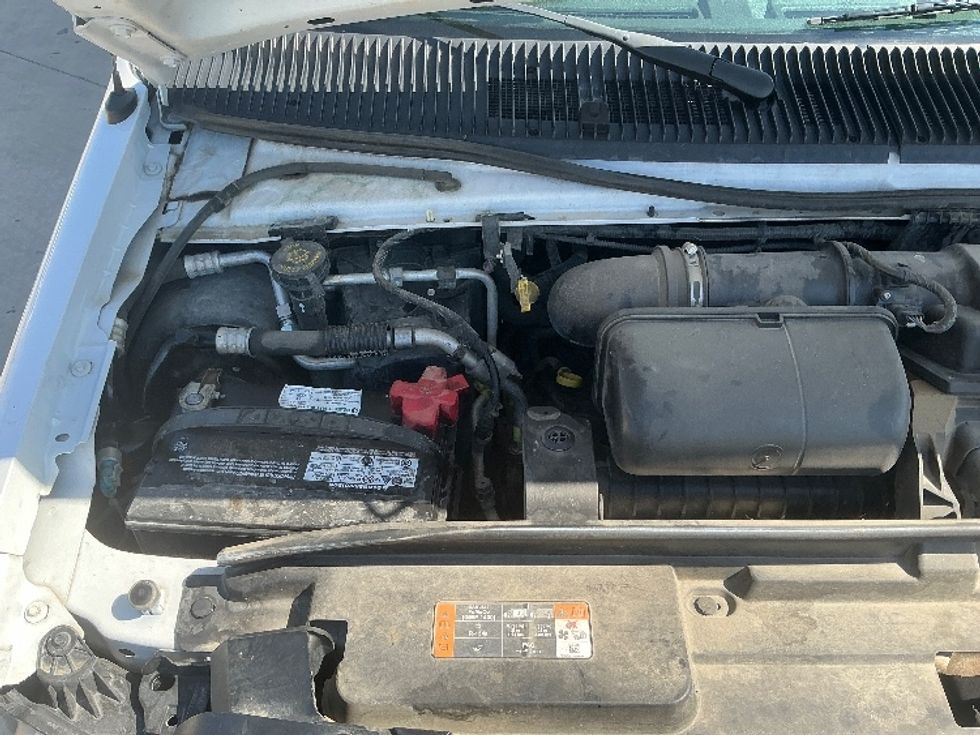 Light Duty Box Truck-Light and Medium Duty Trucks-Ford-2022-E350-Fontana-CA-104,503\n\t\tmiles-$ 30,750 - Image 23