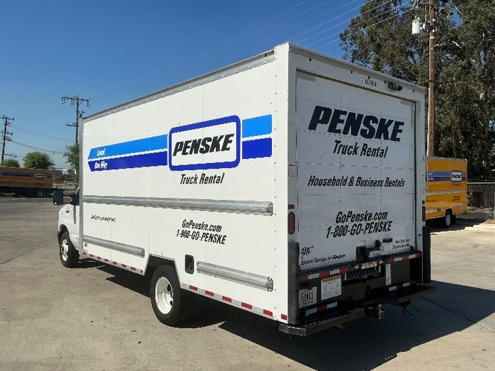 Light Duty Box Truck-Light and Medium Duty Trucks-Ford-2022-E350-Fontana-CA-104,503\n\t\tmiles-$ 30,750 - Image 6