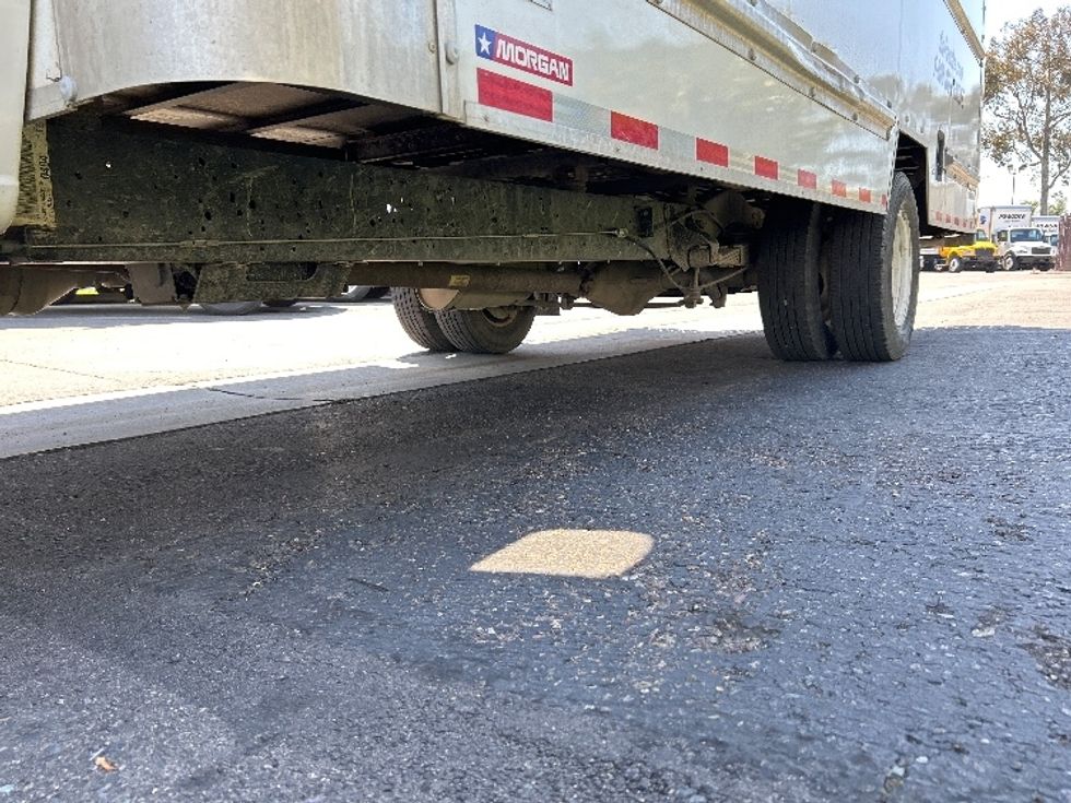 Light Duty Box Truck-Light and Medium Duty Trucks-Ford-2022-E350-Fontana-CA-130,349\n\t\tmiles-$ 27,000 - Image 5