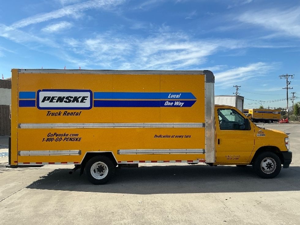 Light Duty Box Truck-Light and Medium Duty Trucks-Ford-2022-E350-Fontana-CA-135,970\n\t\tmiles-$ 23,000 - Image 15