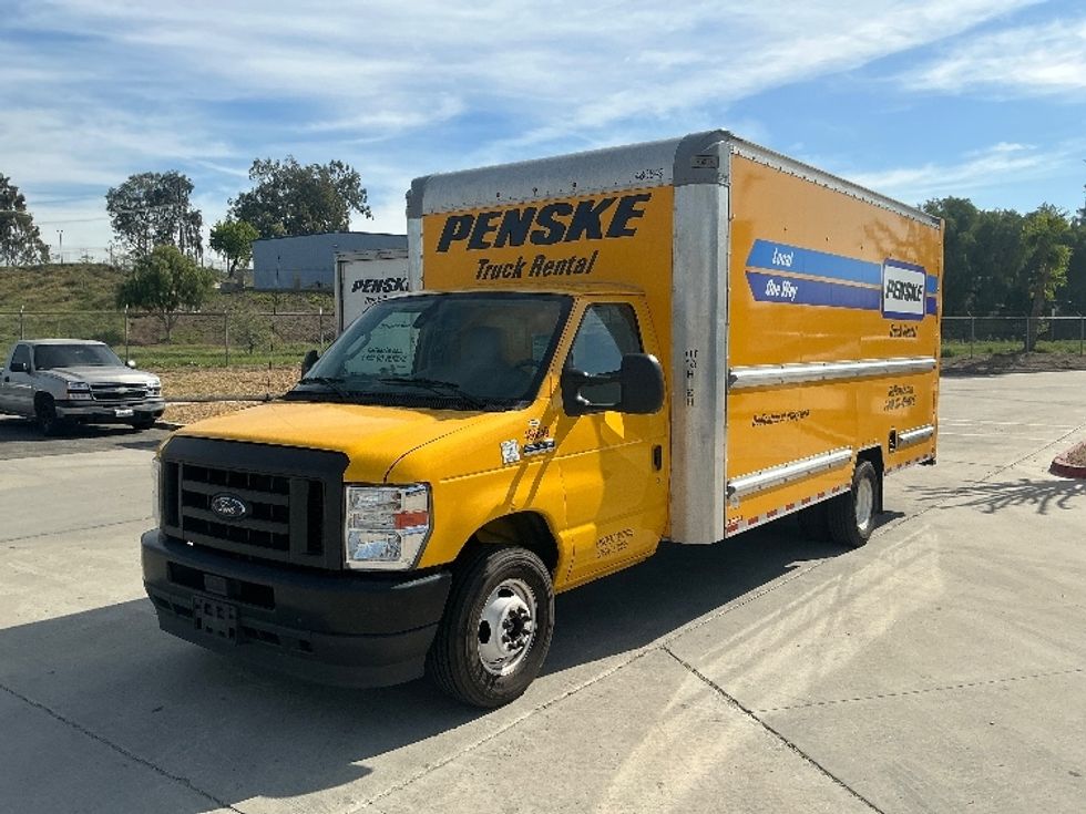 Light Duty Box Truck-Light and Medium Duty Trucks-Ford-2022-E350-Fontana-CA-135,970\n\t\tmiles-$ 23,000 - Image 3