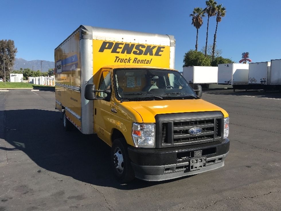 Light Duty Box Truck-Light and Medium Duty Trucks-Ford-2022-E350-Fontana-CA-70,081\n\t\tmiles-$ 35,250 - Image 1
