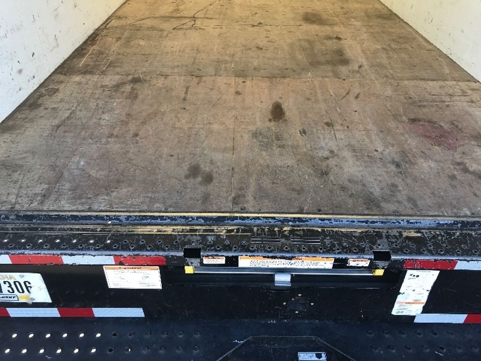 Light Duty Box Truck-Light and Medium Duty Trucks-Ford-2022-E350-Fontana-CA-70,081\n\t\tmiles-$ 35,250 - Image 10