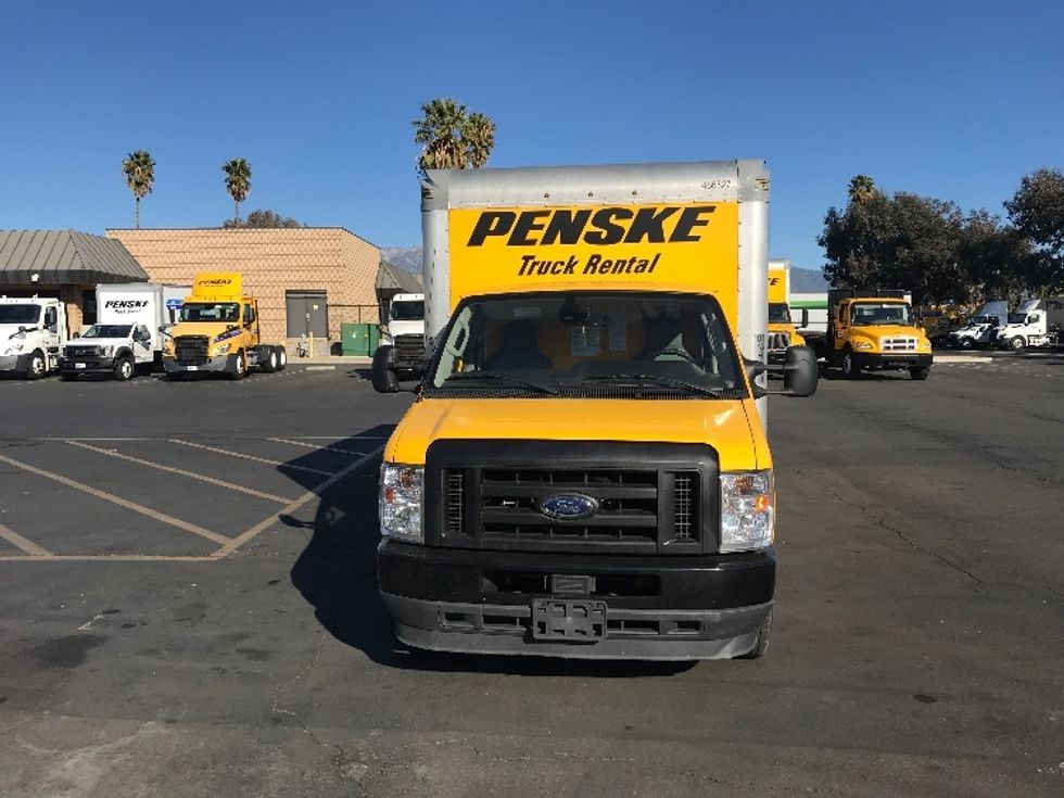 Light Duty Box Truck-Light and Medium Duty Trucks-Ford-2022-E350-Fontana-CA-70,081\n\t\tmiles-$ 35,250 - Image 2