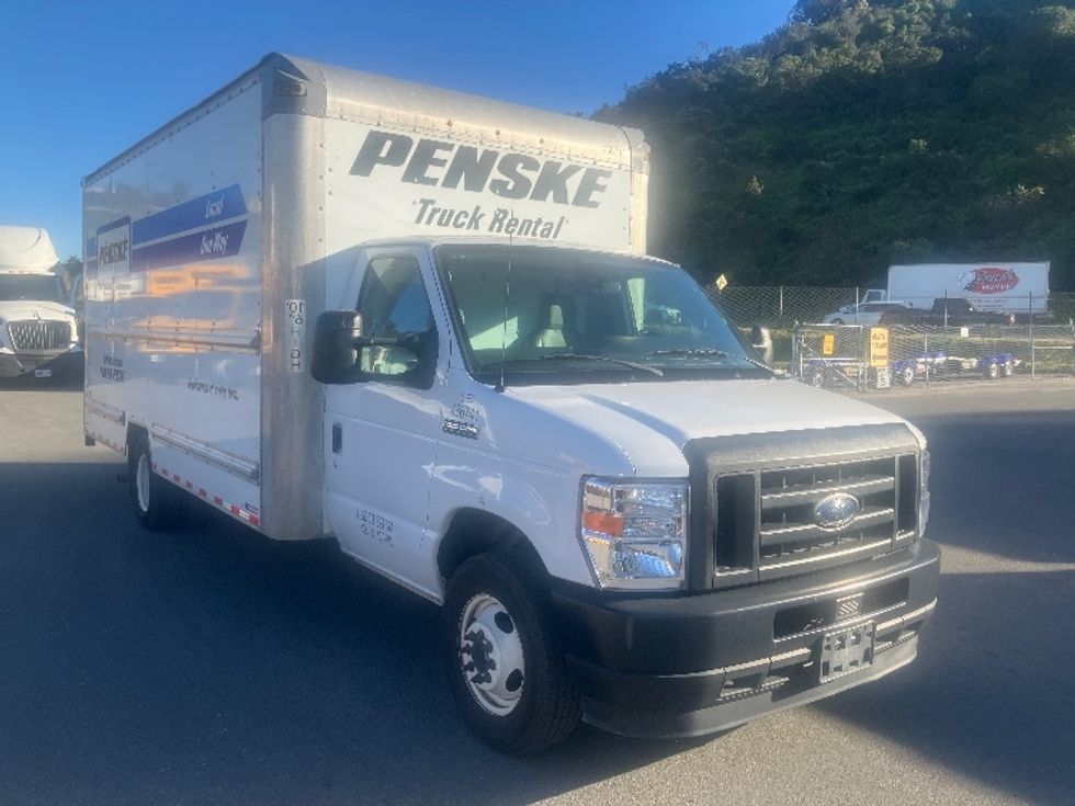 Light Duty Box Truck-Light and Medium Duty Trucks-Ford-2022-E350-Fontana-CA-86,501\n\t\tmiles-$ 34,500 - Image 1