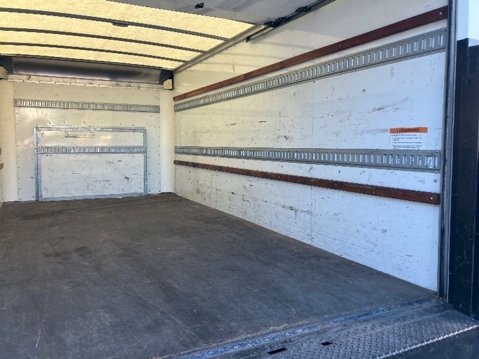 Light Duty Box Truck-Light and Medium Duty Trucks-Ford-2022-E350-Fontana-CA-86,501\n\t\tmiles-$ 34,500 - Image 12