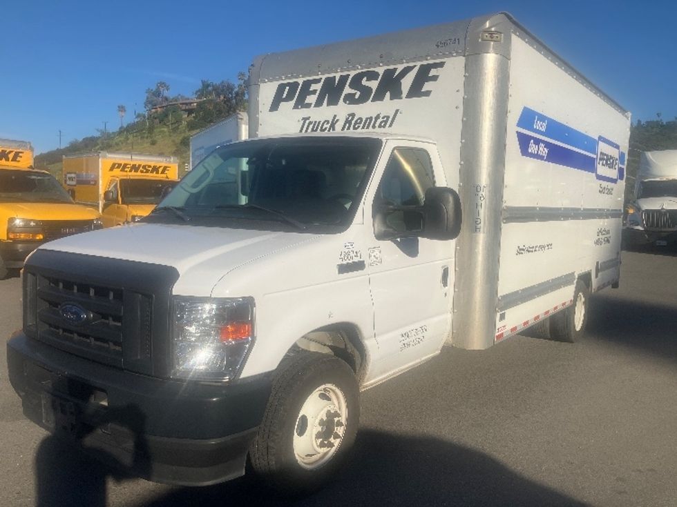 Light Duty Box Truck-Light and Medium Duty Trucks-Ford-2022-E350-Fontana-CA-86,501\n\t\tmiles-$ 34,500 - Image 3