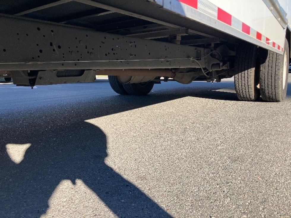 Light Duty Box Truck-Light and Medium Duty Trucks-Ford-2022-E350-Fontana-CA-86,501\n\t\tmiles-$ 34,500 - Image 5