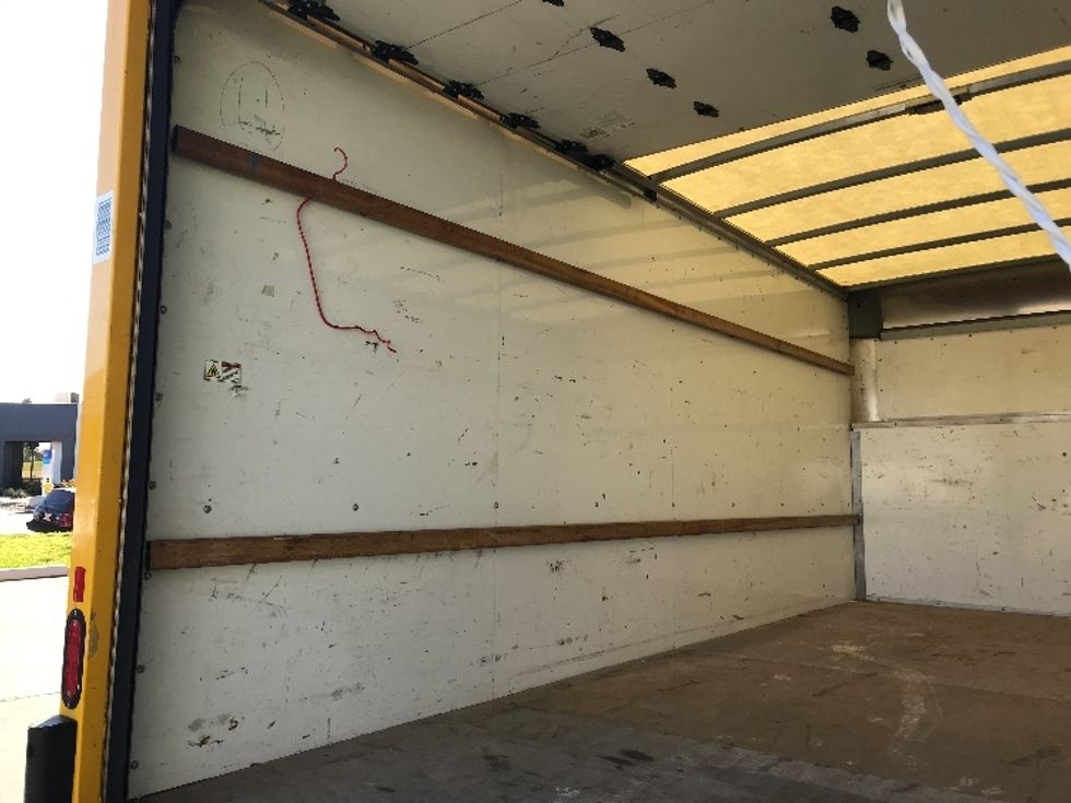 Light Duty Box Truck-Light and Medium Duty Trucks-Ford-2022-E350-Fontana-CA-87,377\n\t\tmiles-$ 30,250 - Image 11