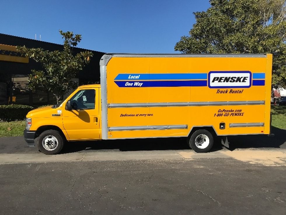 Light Duty Box Truck-Light and Medium Duty Trucks-Ford-2022-E350-Fontana-CA-87,377\n\t\tmiles-$ 30,250 - Image 4