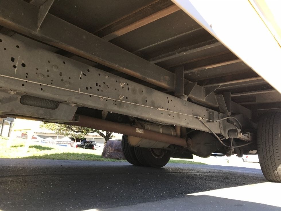 Light Duty Box Truck-Light and Medium Duty Trucks-Ford-2022-E350-Fontana-CA-87,377\n\t\tmiles-$ 30,250 - Image 5