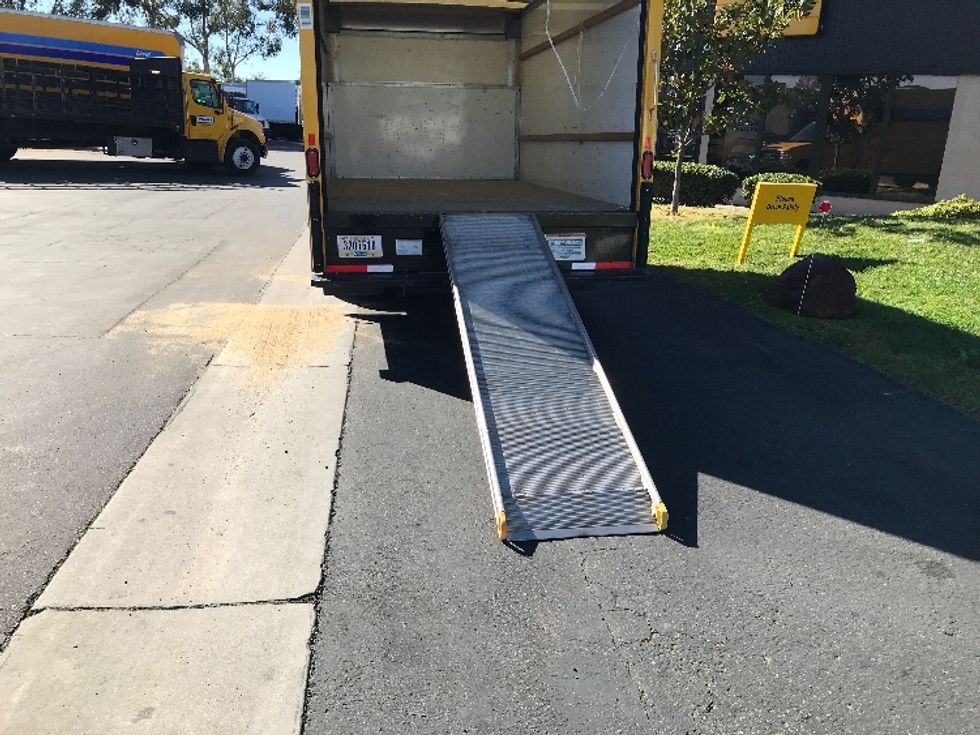 Light Duty Box Truck-Light and Medium Duty Trucks-Ford-2022-E350-Fontana-CA-87,377\n\t\tmiles-$ 30,250 - Image 9