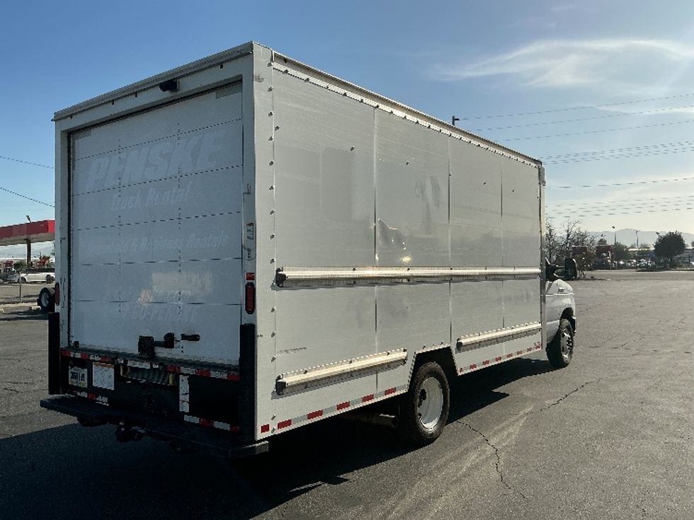Light Duty Box Truck-Light and Medium Duty Trucks-Ford-2022-E350-Fontana-CA-89,501\n\t\tmiles-$ 33,750 - Image 13