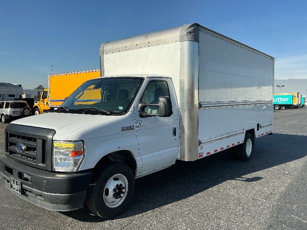 Light Duty Box Truck-Light and Medium Duty Trucks-Ford-2022-E350-Fontana-CA-89,501\n\t\tmiles-$ 33,750 - Image 3