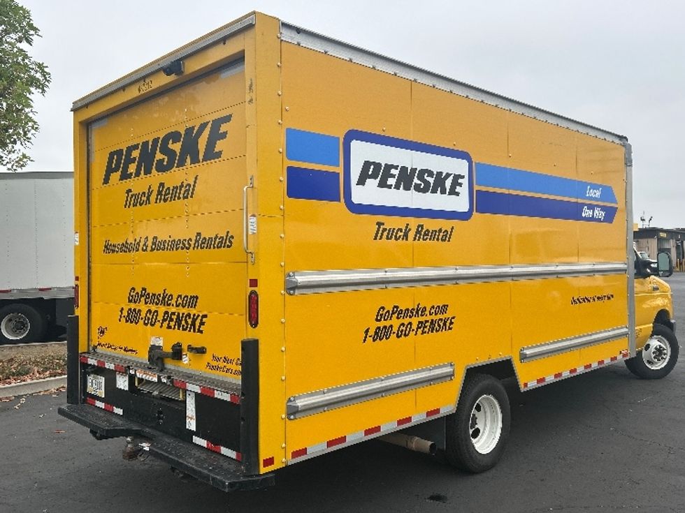 Light Duty Box Truck-Light and Medium Duty Trucks-Ford-2022-E350-Fontana-CA-89,919\n\t\tmiles-$ 30,250 - Image 11