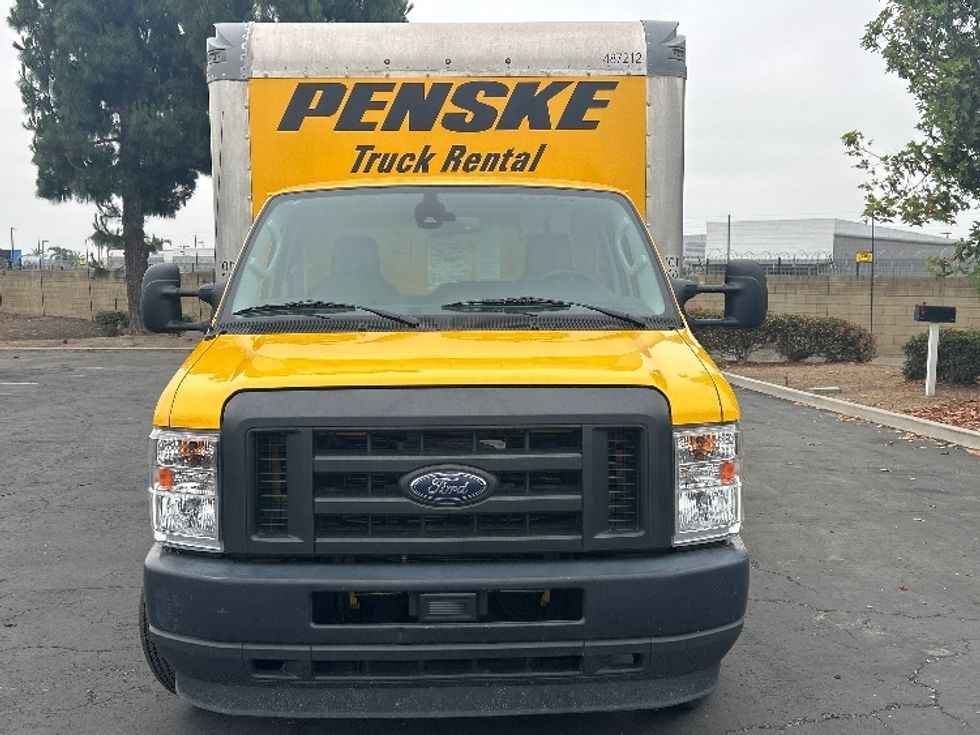 Light Duty Box Truck-Light and Medium Duty Trucks-Ford-2022-E350-Fontana-CA-89,919\n\t\tmiles-$ 30,250 - Image 2