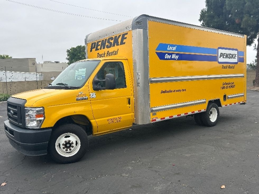Light Duty Box Truck-Light and Medium Duty Trucks-Ford-2022-E350-Fontana-CA-89,919\n\t\tmiles-$ 30,250 - Image 3