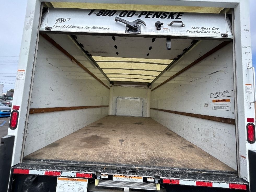 Light Duty Box Truck-Light and Medium Duty Trucks-Ford-2022-E350-Fontana-CA-94,026\n\t\tmiles-$ 33,000 - Image 7