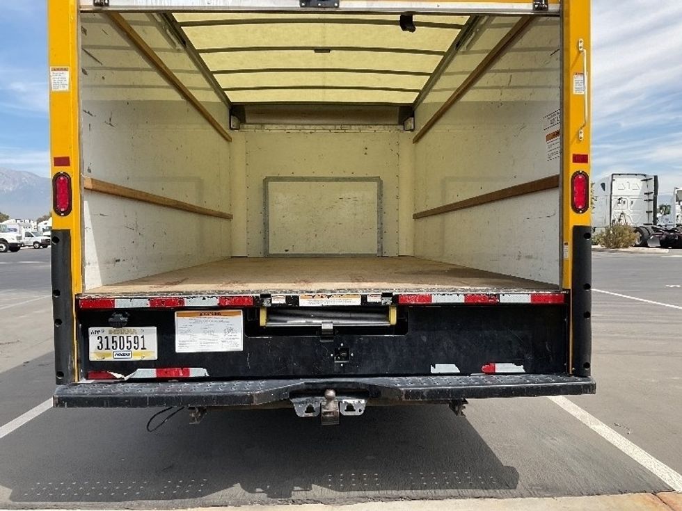 Light Duty Box Truck-Light and Medium Duty Trucks-Ford-2022-E350-Fontana-CA-95,659\n\t\tmiles-$ 28,000 - Image 8
