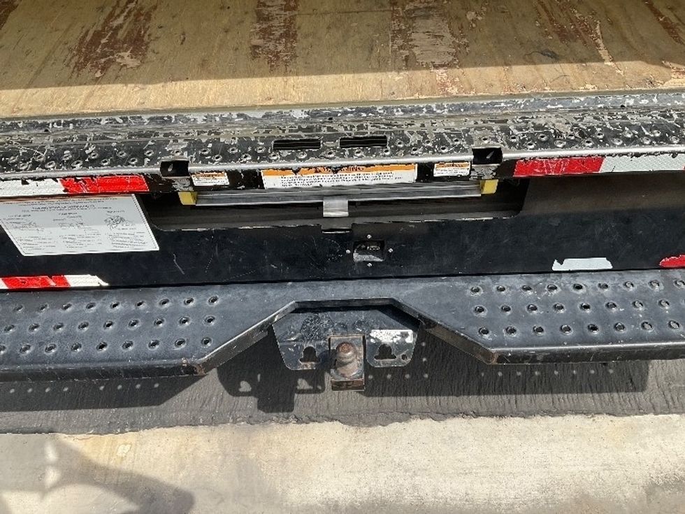 Light Duty Box Truck-Light and Medium Duty Trucks-Ford-2022-E350-Fontana-CA-95,659\n\t\tmiles-$ 28,000 - Image 9