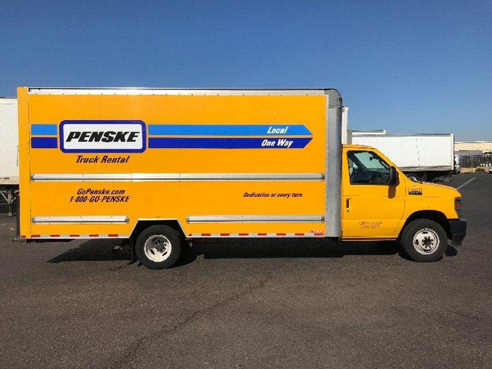 Light Duty Box Truck-Light and Medium Duty Trucks-Ford-2022-E350-Fontana-CA-95,812\n\t\tmiles-$ 29,750 - Image 15