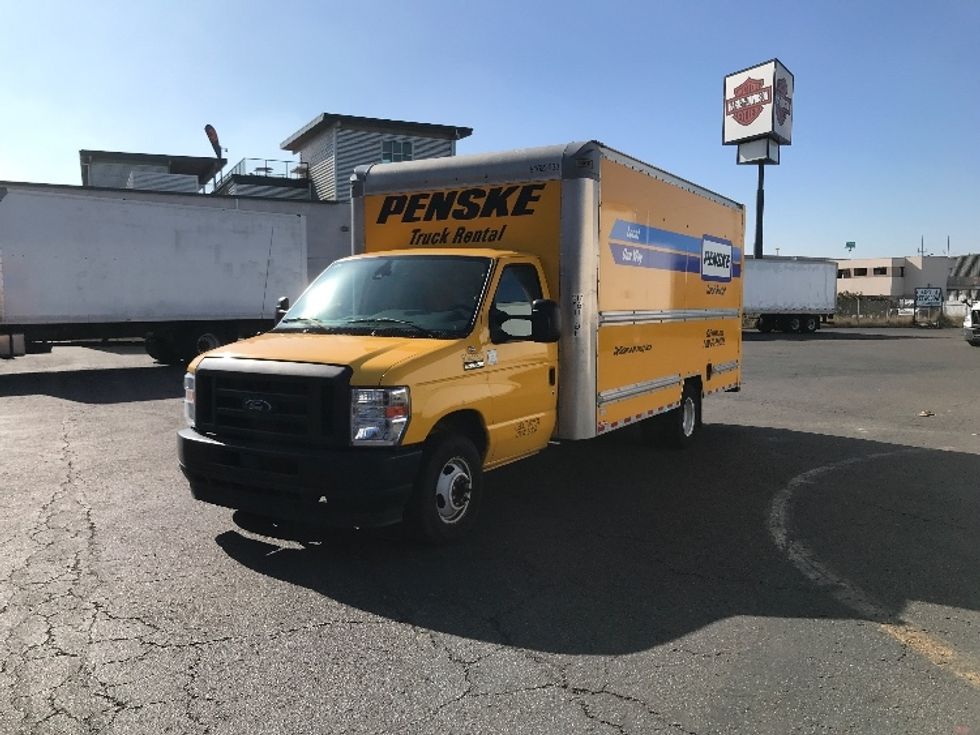 Light Duty Box Truck-Light and Medium Duty Trucks-Ford-2022-E350-Fontana-CA-95,812\n\t\tmiles-$ 29,750 - Image 3