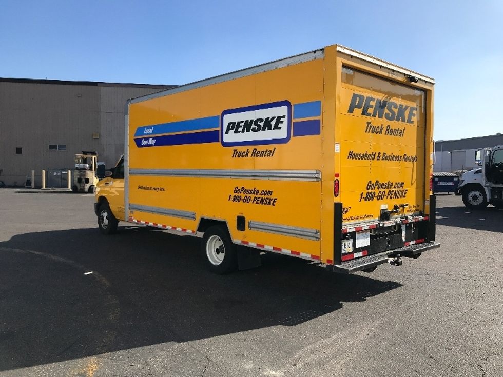 Light Duty Box Truck-Light and Medium Duty Trucks-Ford-2022-E350-Fontana-CA-95,812\n\t\tmiles-$ 29,750 - Image 6