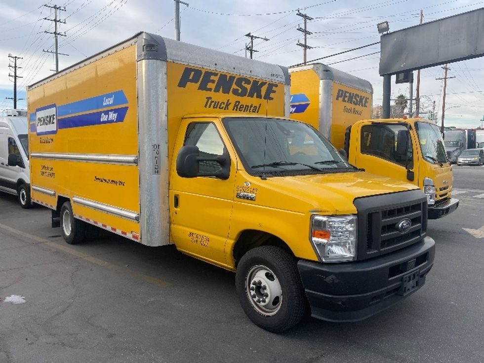 Light Duty Box Truck-Light and Medium Duty Trucks-Ford-2022-E350-Fontana-CA-99,001\n\t\tmiles-$ 28,500 - Image 1
