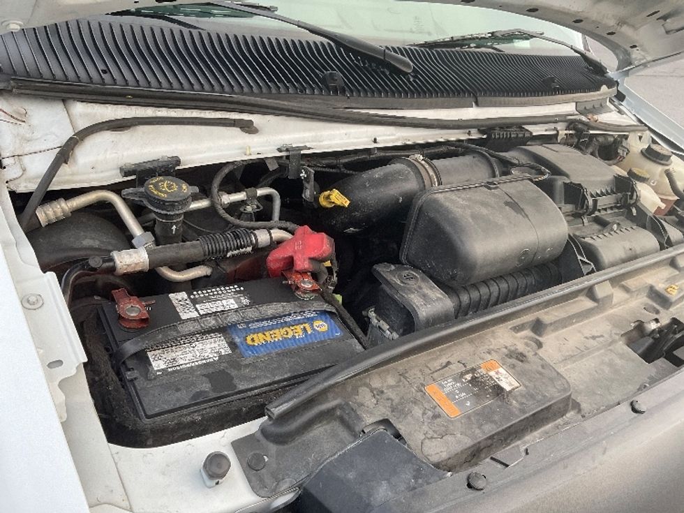 Light Duty Box Truck-Light and Medium Duty Trucks-Ford-2022-E350-Fort Wayne-IN-100,761\n\t\tmiles-$ 29,750 - Image 22