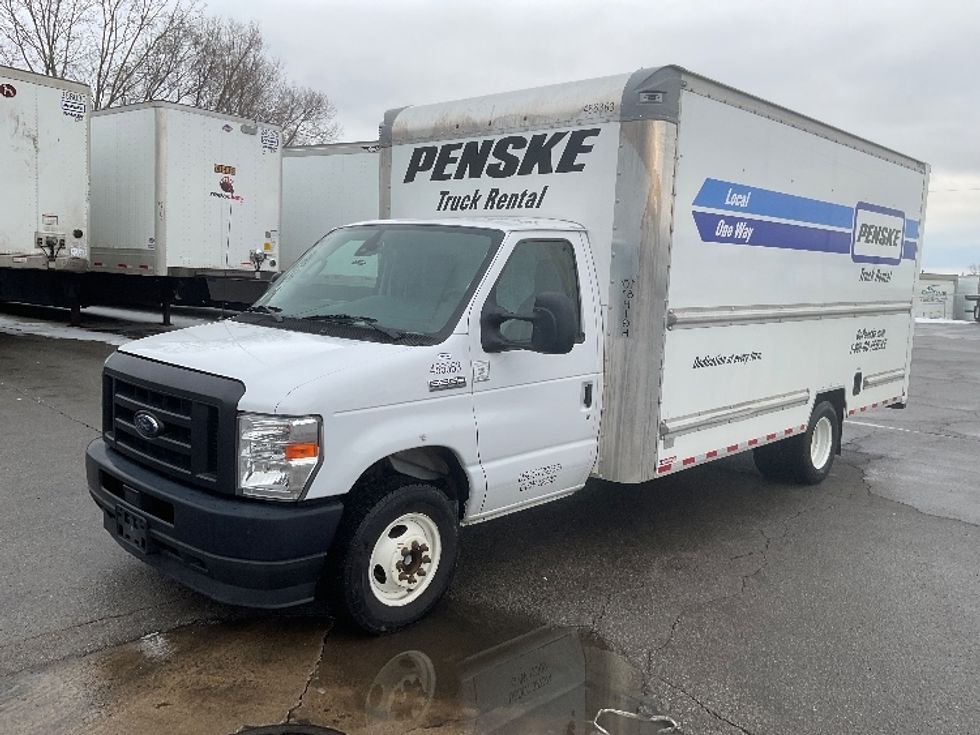 Light Duty Box Truck-Light and Medium Duty Trucks-Ford-2022-E350-Fort Wayne-IN-100,761\n\t\tmiles-$ 29,750 - Image 3