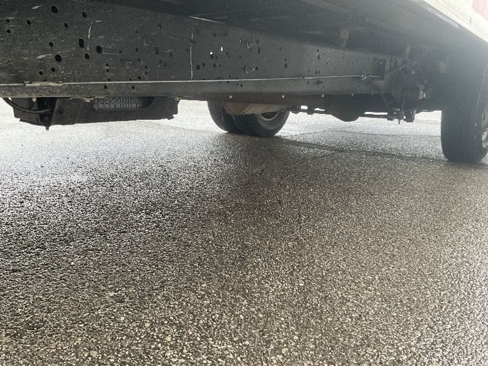 Light Duty Box Truck-Light and Medium Duty Trucks-Ford-2022-E350-Fort Wayne-IN-100,761\n\t\tmiles-$ 29,750 - Image 5