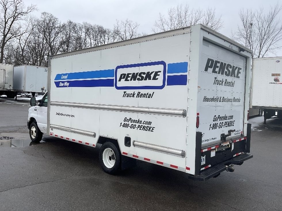 Light Duty Box Truck-Light and Medium Duty Trucks-Ford-2022-E350-Fort Wayne-IN-100,761\n\t\tmiles-$ 29,750 - Image 6